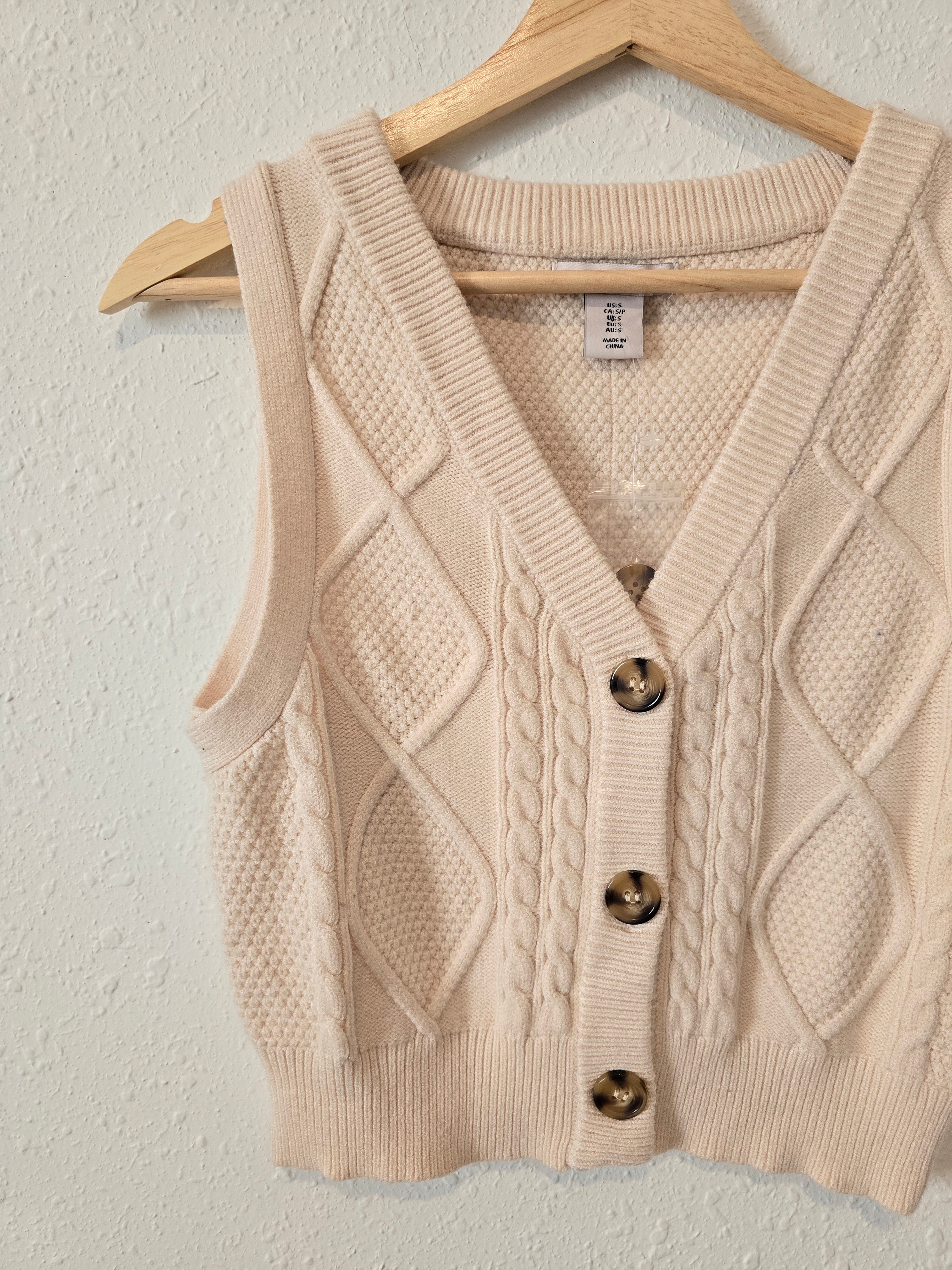 Cream Cable Knit Sweater Vest (S)