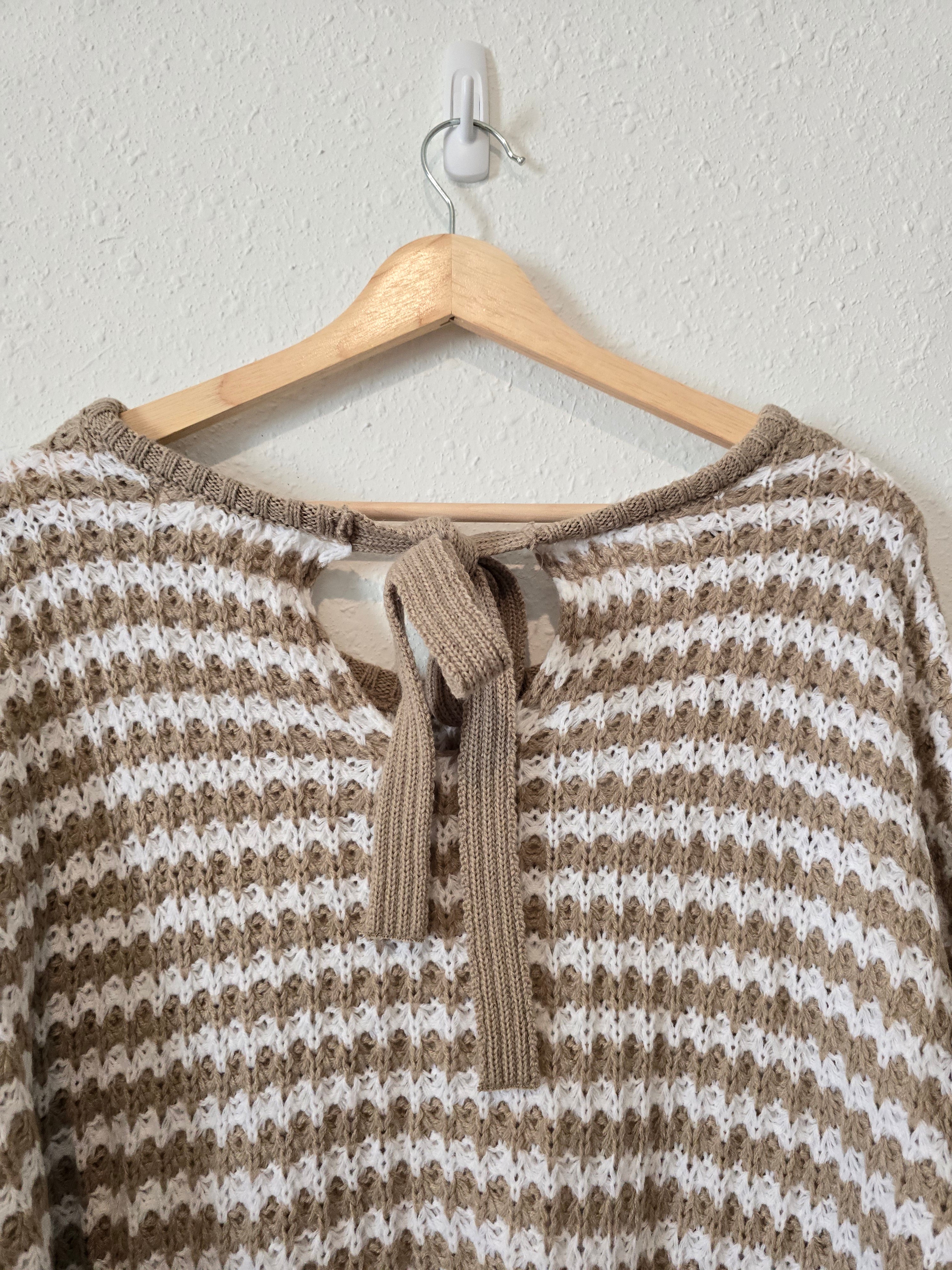 Neutral Puff Sleeve Sweater (S)