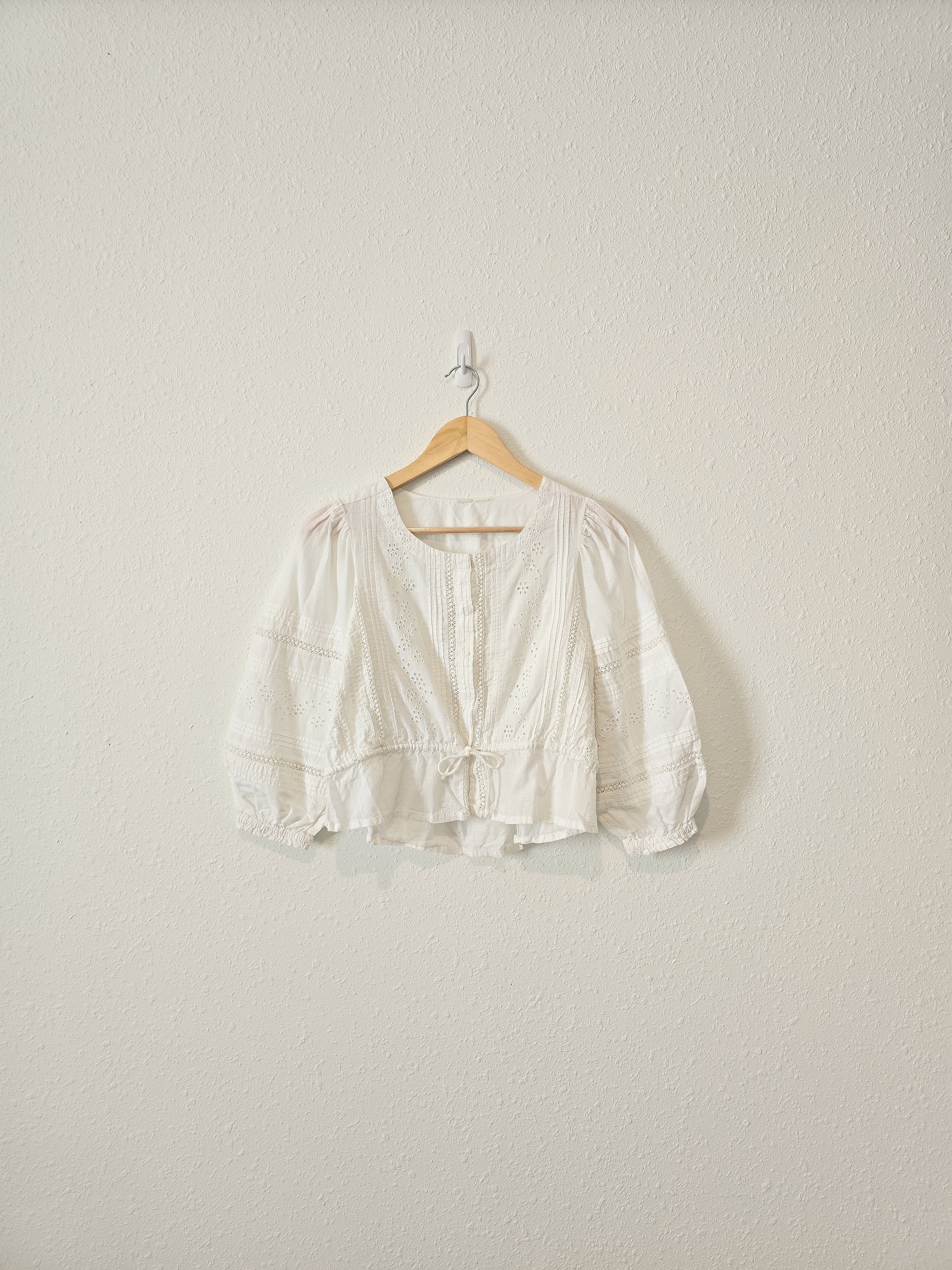 White Eyelet Puff Sleeve Top (S)