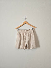 Load image into Gallery viewer, Vintage Striped Tie Waist Shorts (M)
