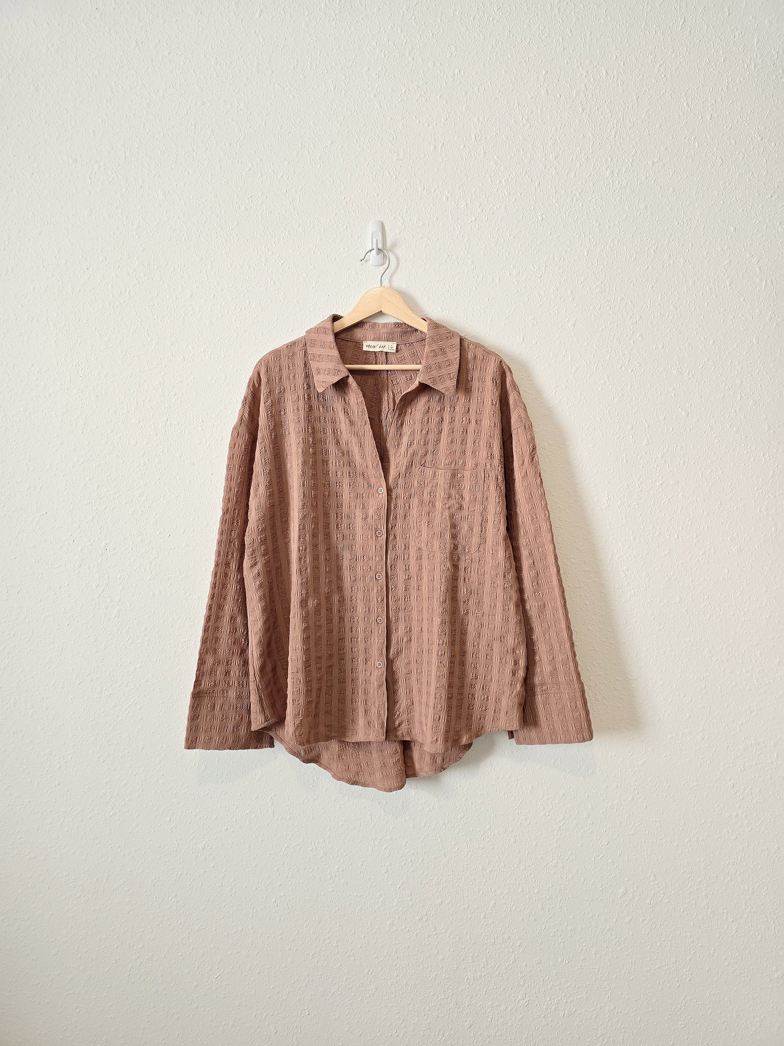 Oversized Textured Button Up (L)