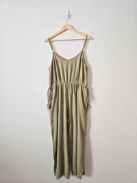 Sage Wide Leg Jumpsuit (L)