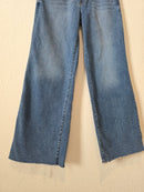 Wide Leg Raw Hem Jeans (10/30)