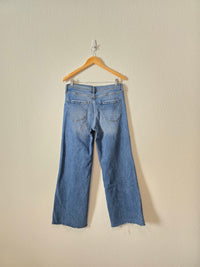 Wide Leg Raw Hem Jeans (10/30)