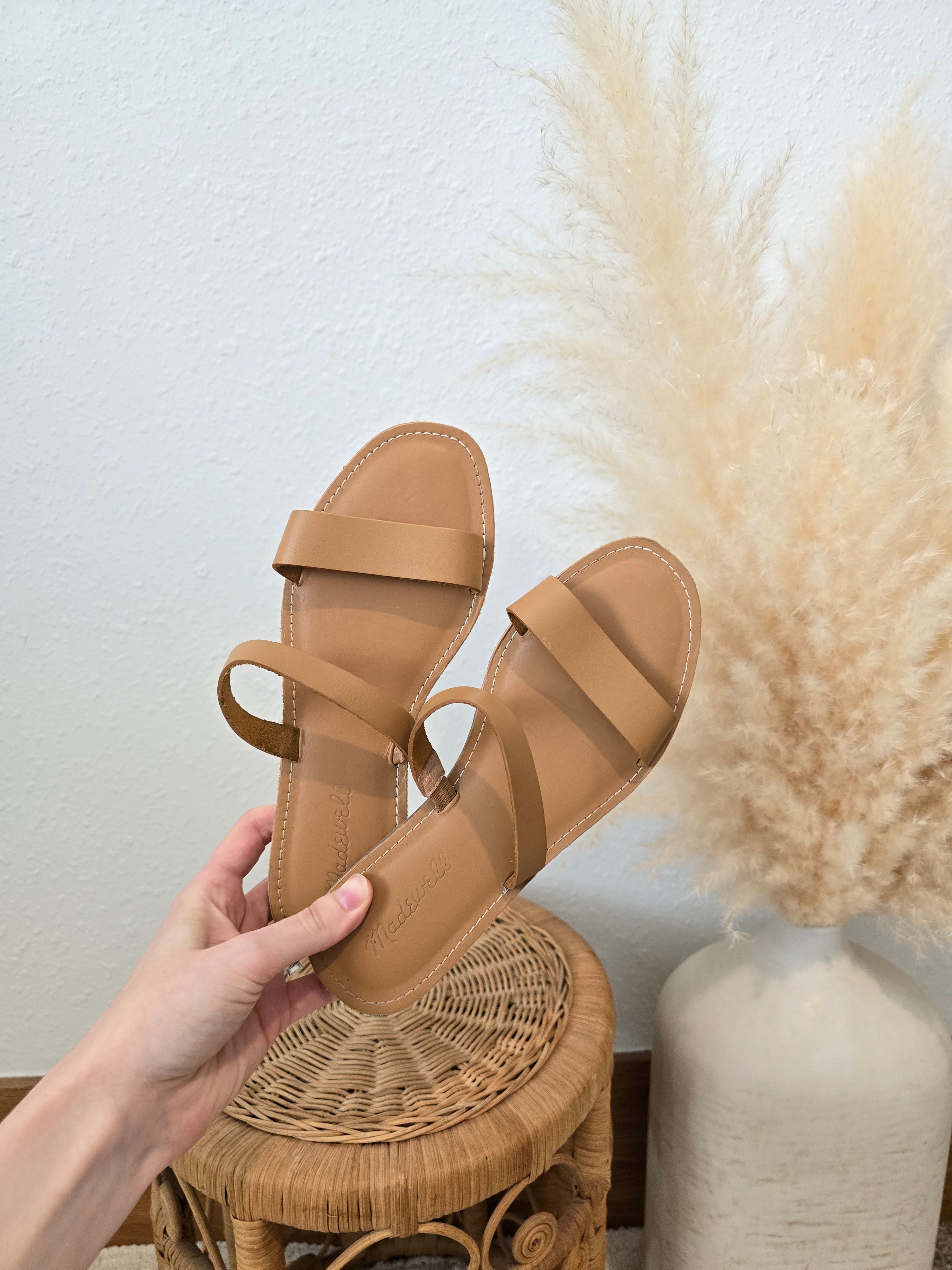 Madewell Leather Strap Sandals (6.5)