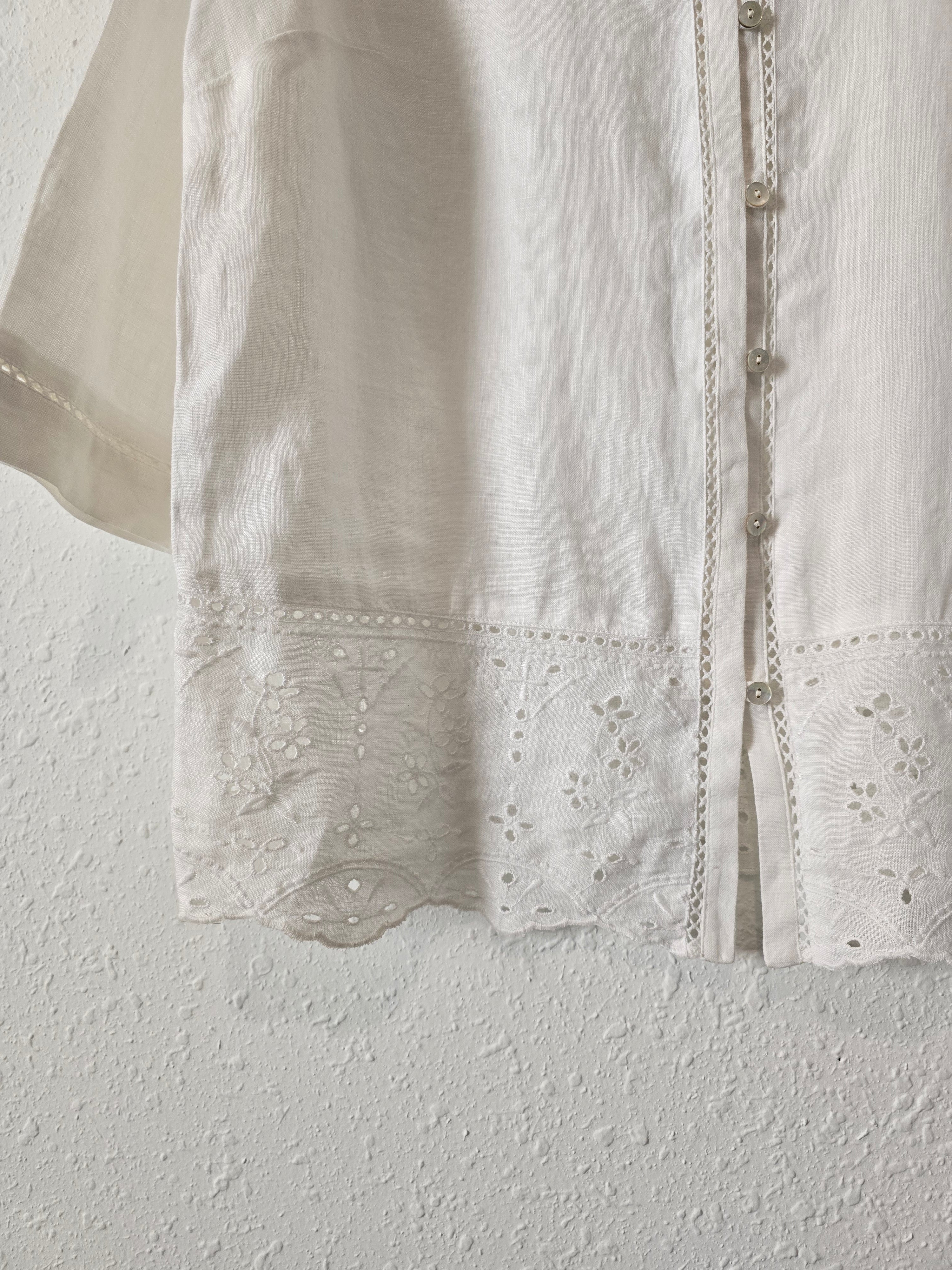 Linen Eyelet Button Up Top (XS)