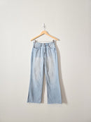 Light Wash Wide Leg Jeans (25)