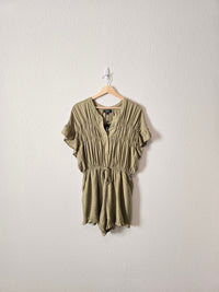 NEW Olive Ruffle Romper (S)