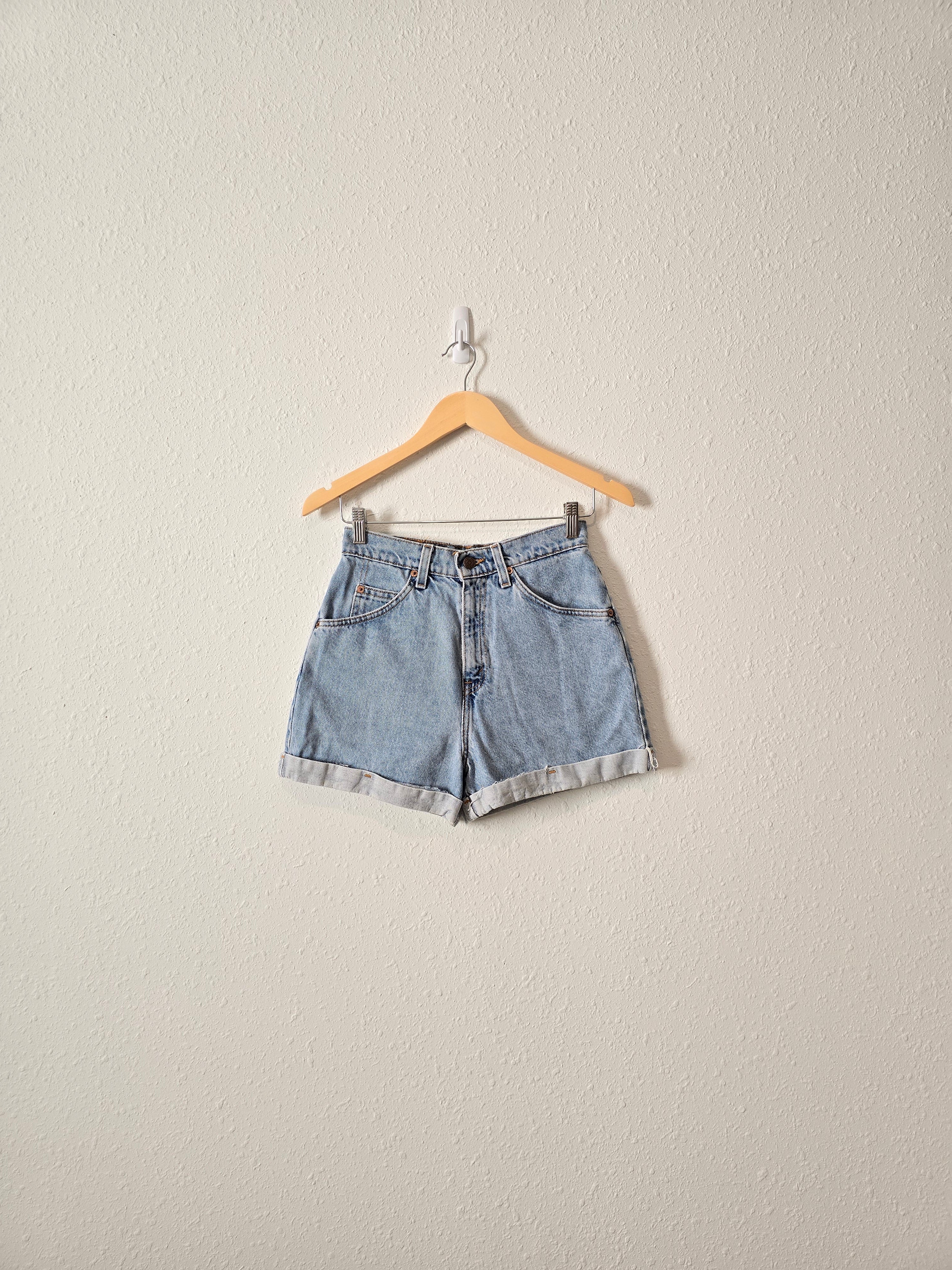 Vintage Levi's Orange Tab Shorts (25/26)