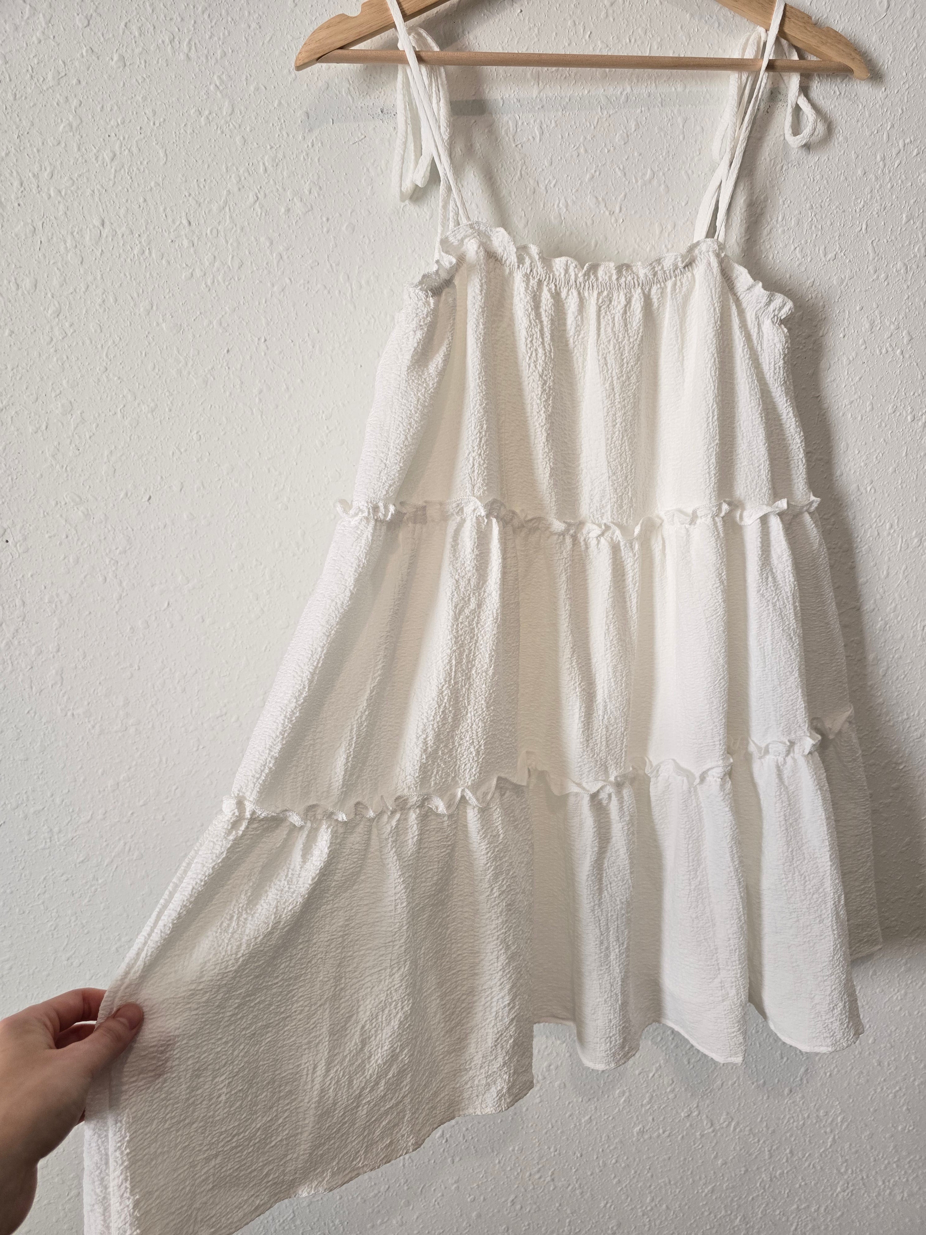 Carly Jean White Ruffle Dress (L)