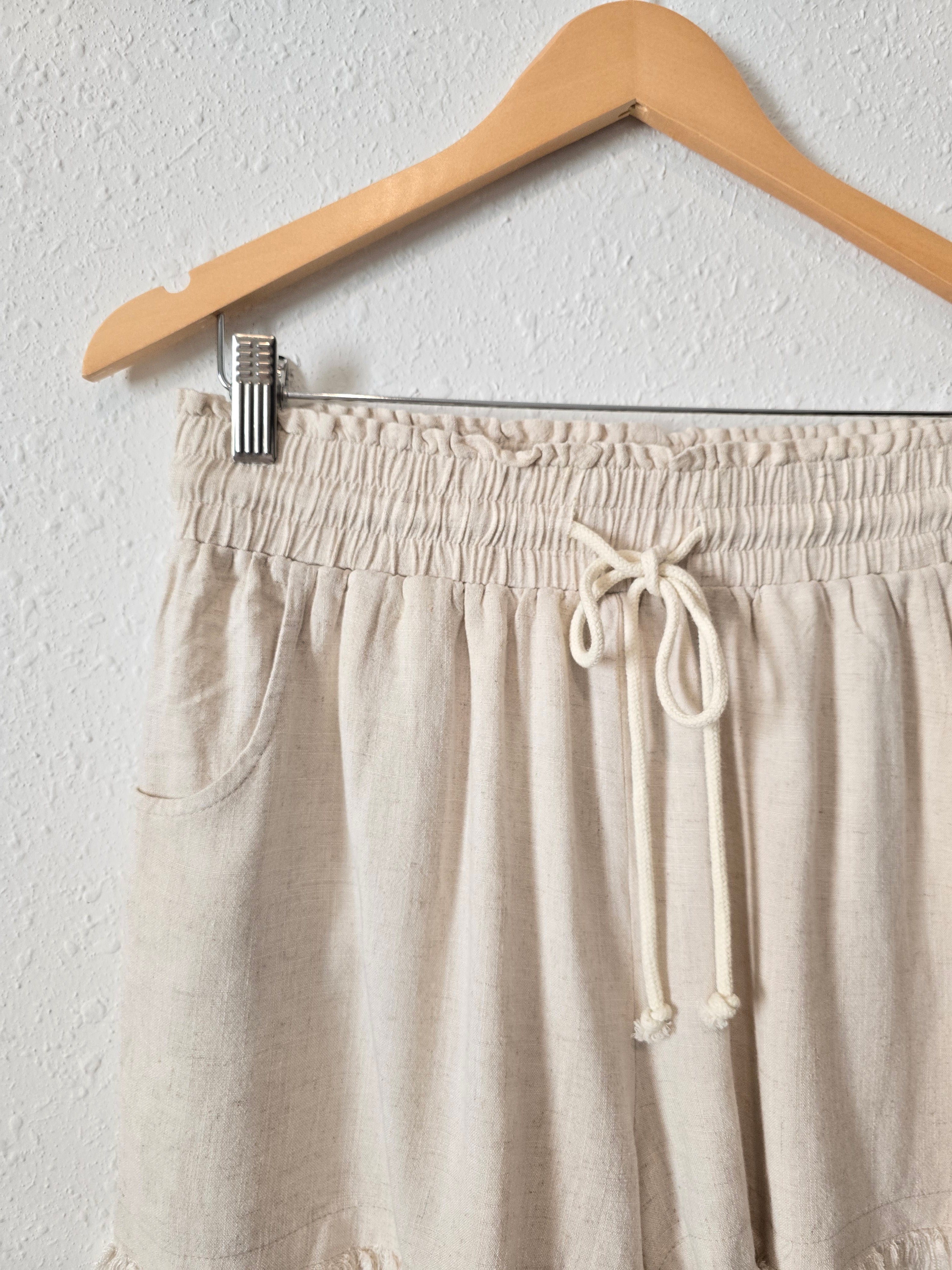 Promesa Neutral Linen Shorts (L)