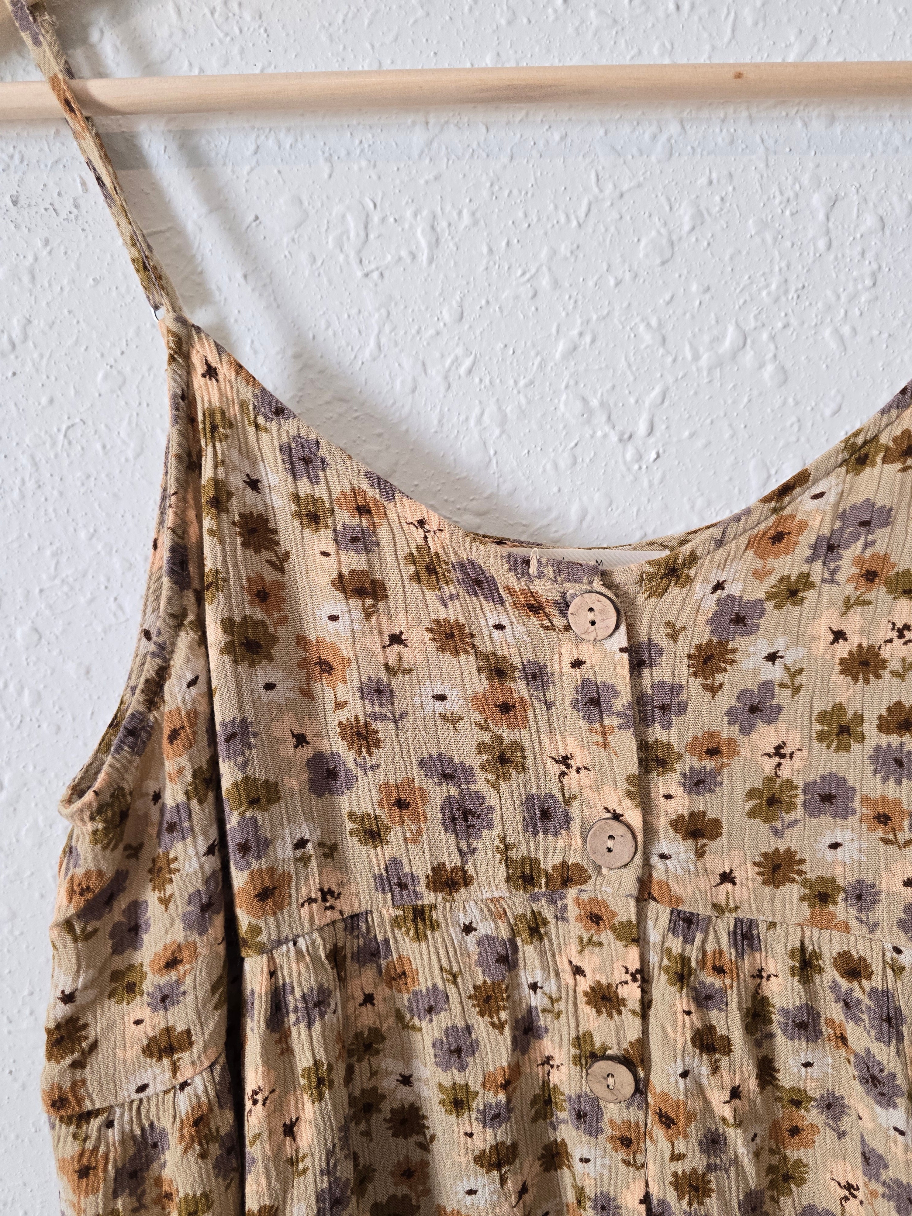 Boutique Floral Button Up Tank (M)