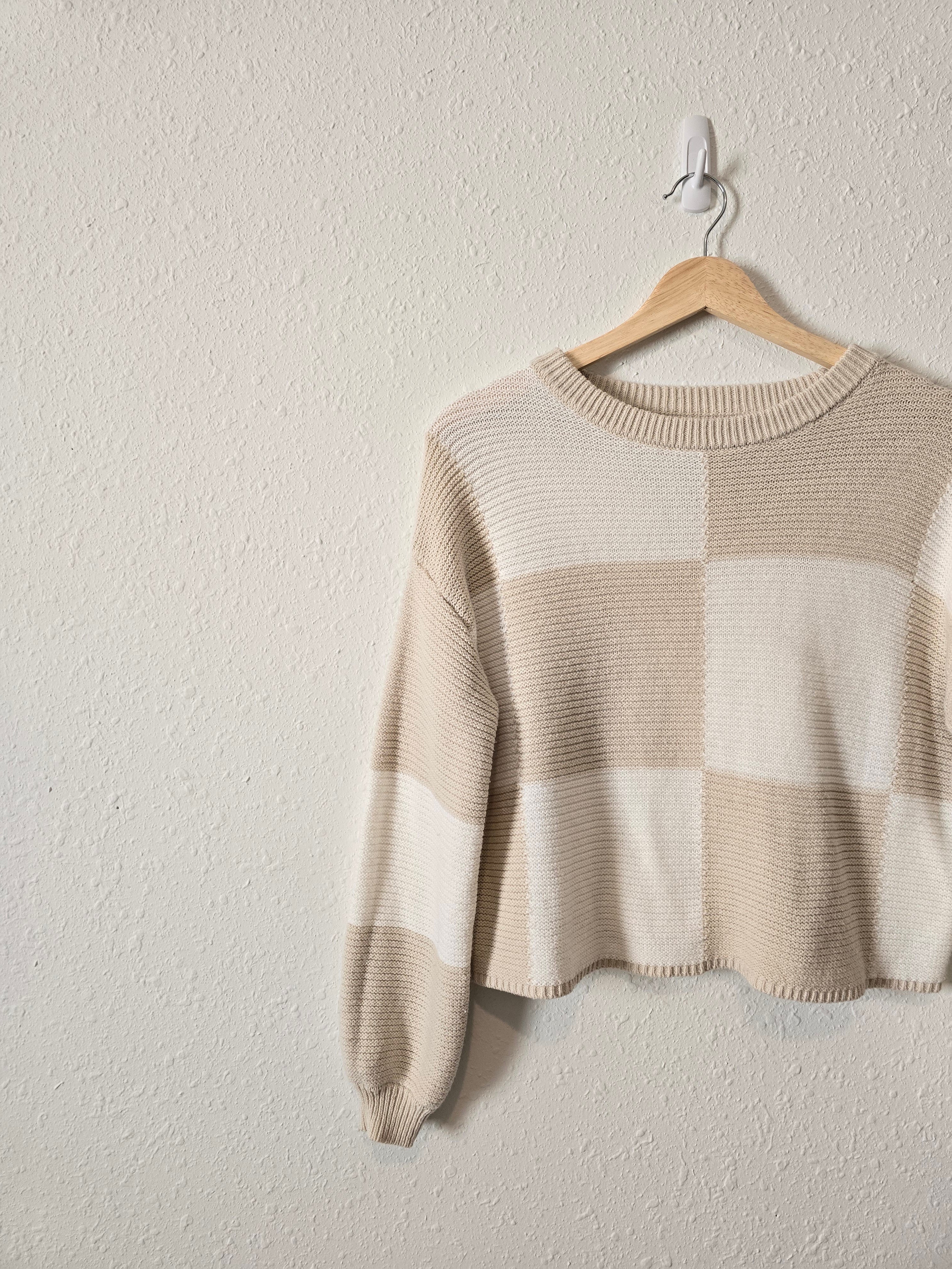 Neutral Checkered Sweater (XS)