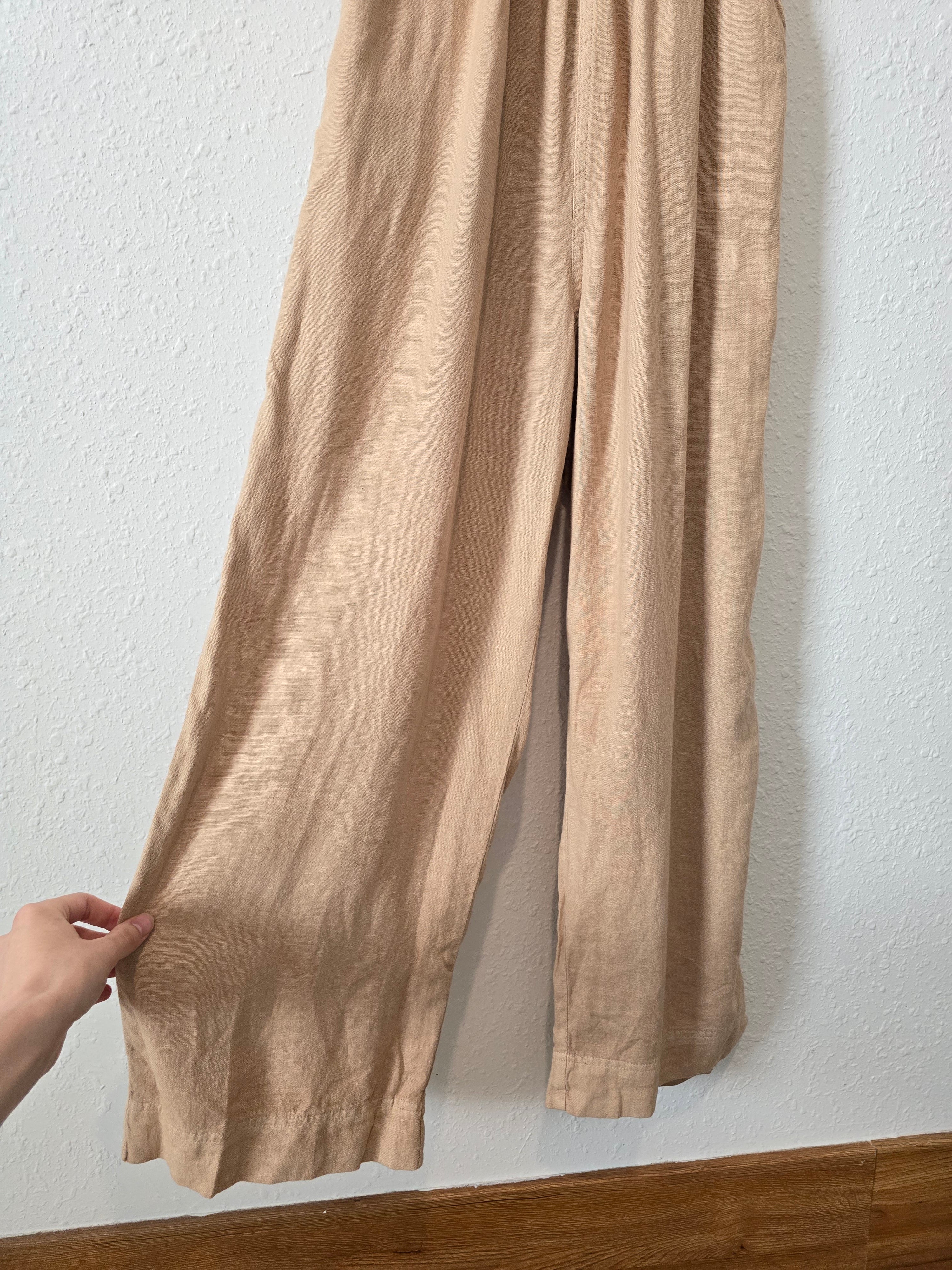 Linen Blend Cutout Jumpsuit (XS)