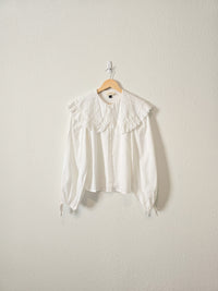 Peter Pan Collar Button Up Top (M)