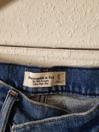 Abercrombie 90s Straight Jeans (27/4)