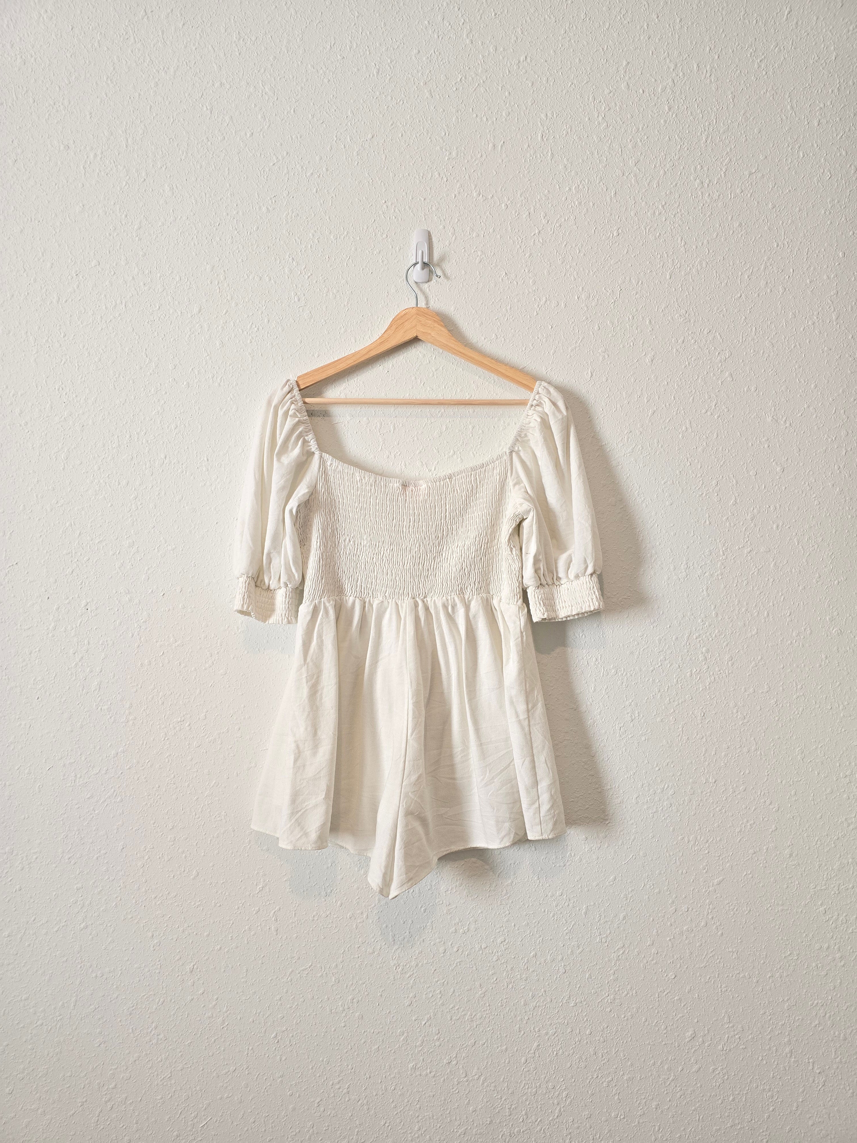 Linen Blend Puff Sleeve Romper (8)