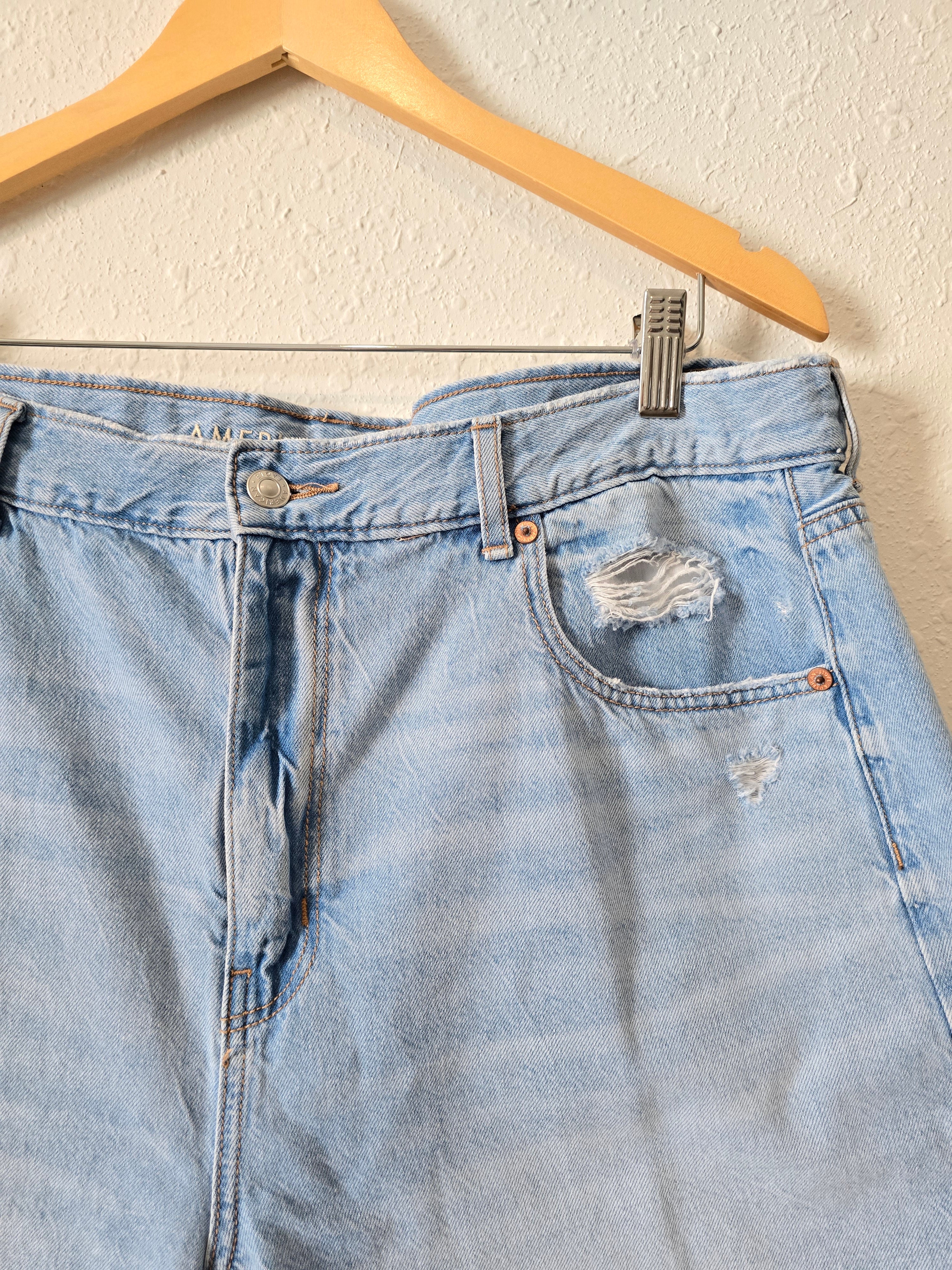 High Rise Baggy Shorts (18)