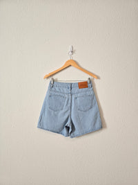 Princess Polly Light Wash Shorts (4)