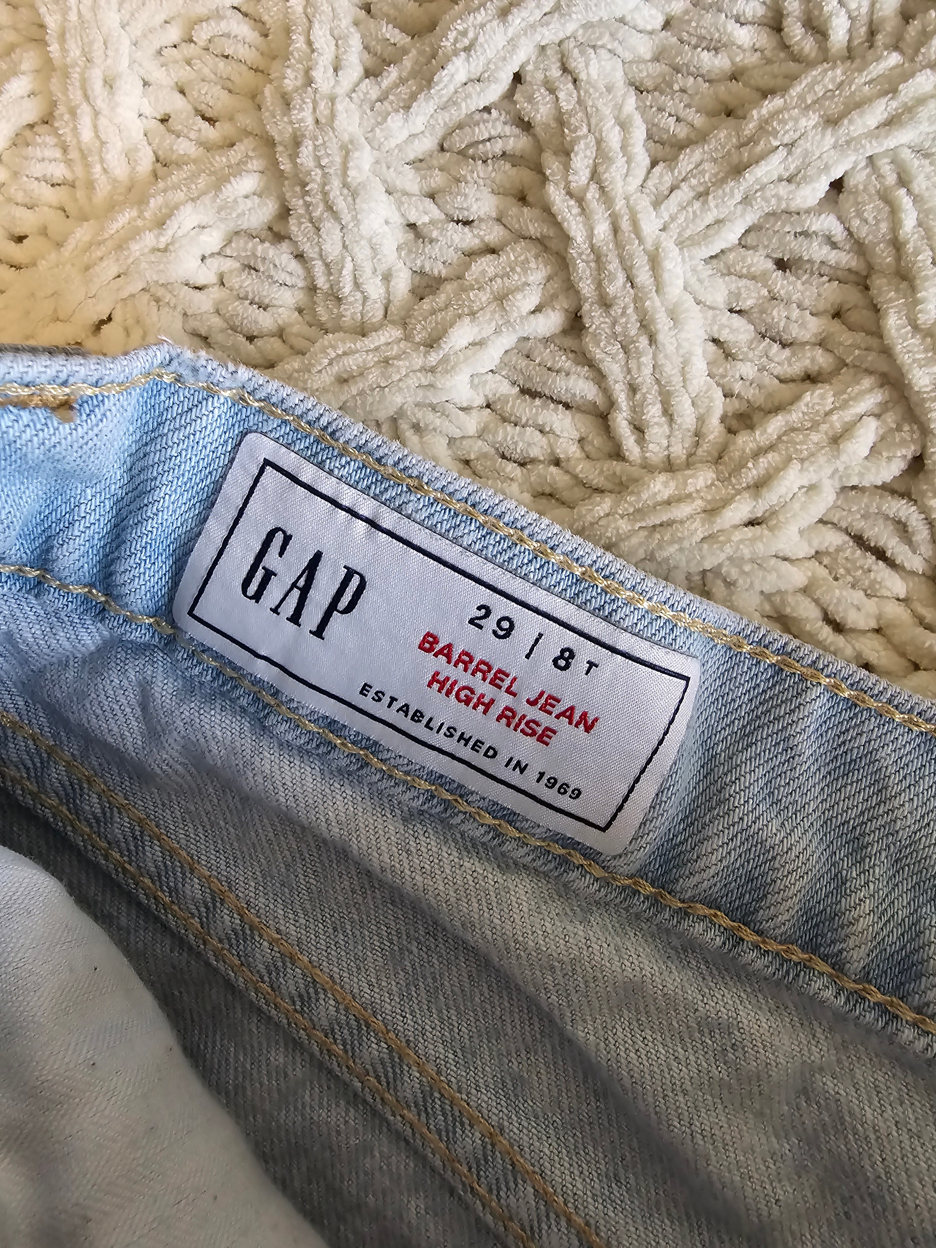 Gap Light Wash Barrel Jeans (8 tall)