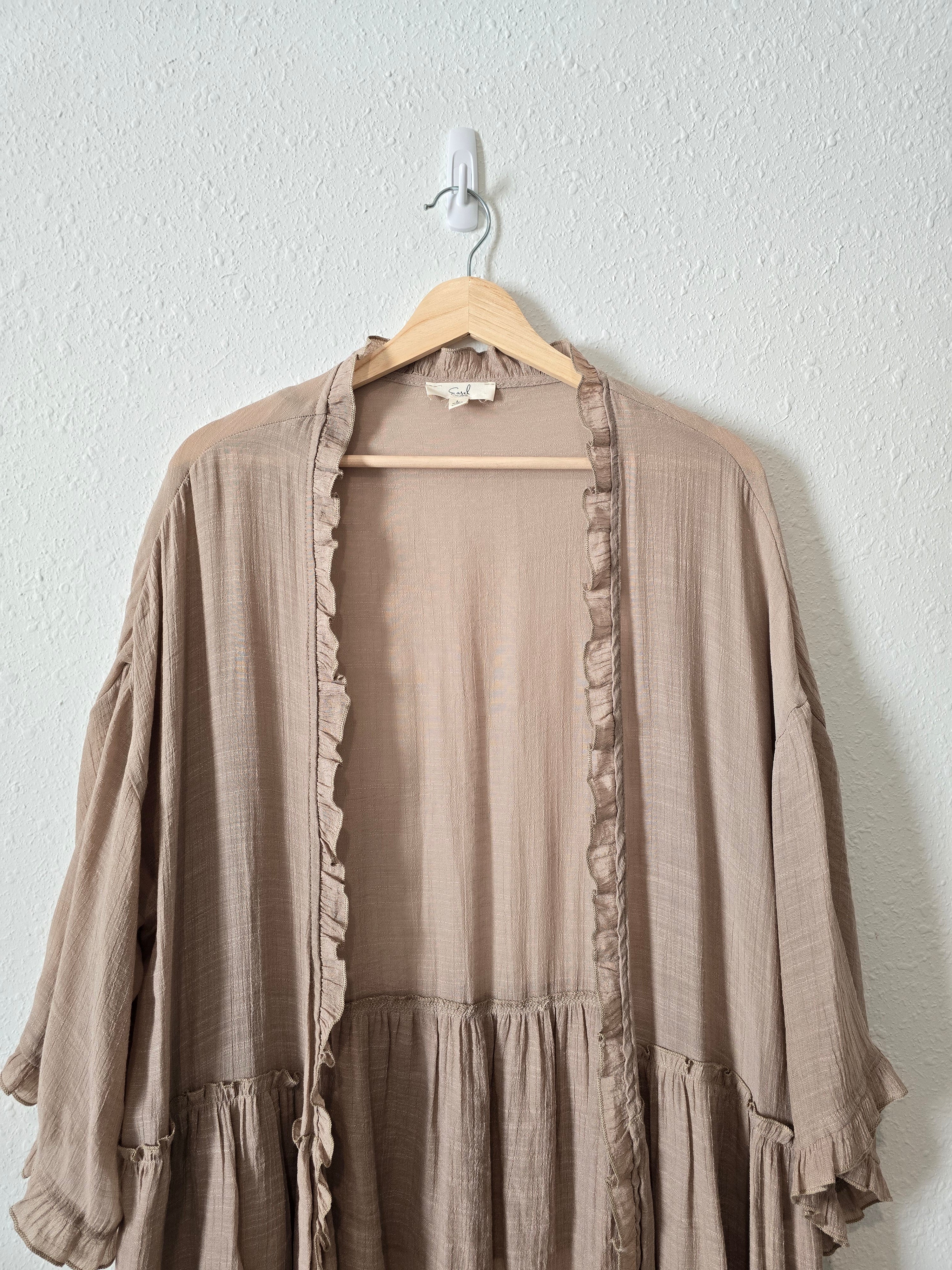 Easel Ruffle Open Front Top (L)