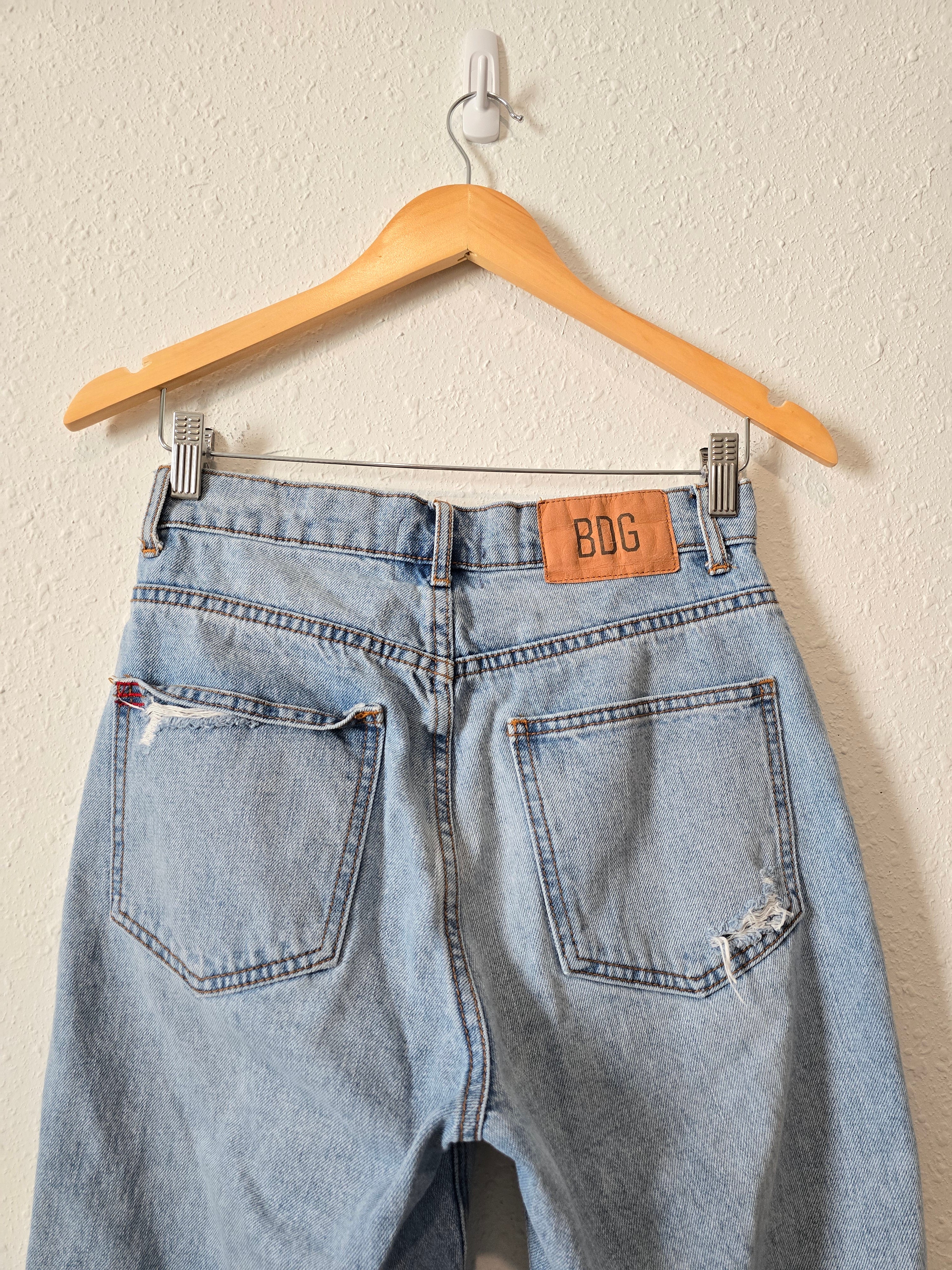 Urban Outfitters Relaxed Jeans (27)