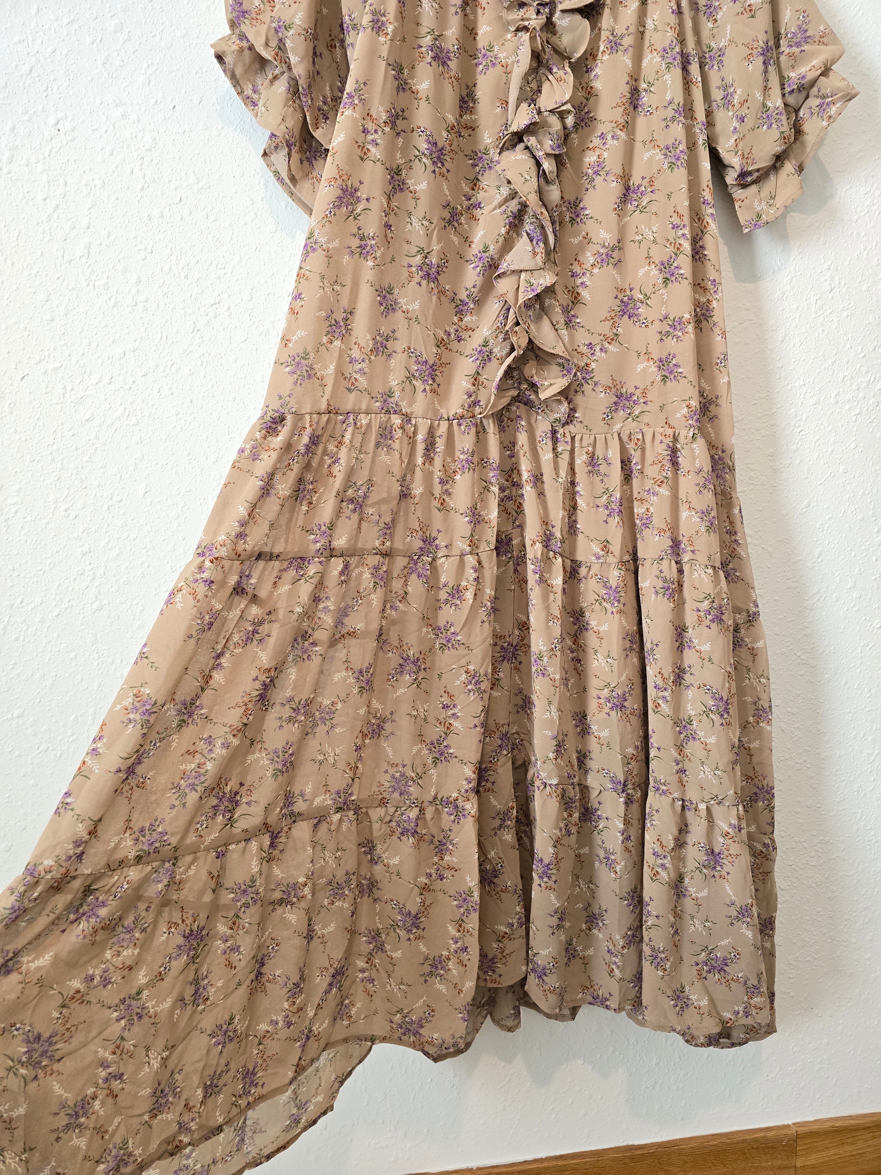 NEW Floral Ruffle Maxi Dress (M)