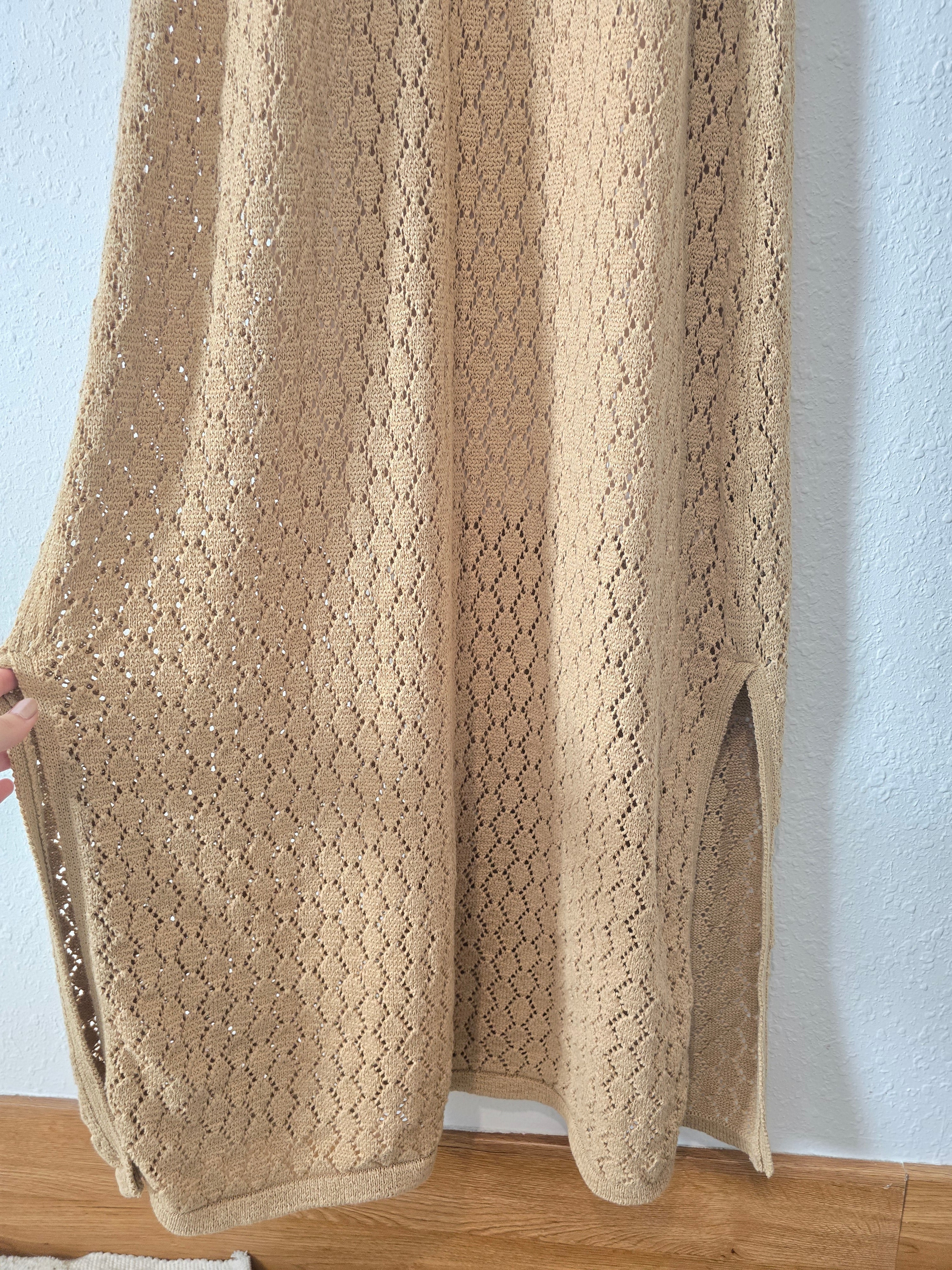 Neutral Crochet Knit Maxi Dress (M)