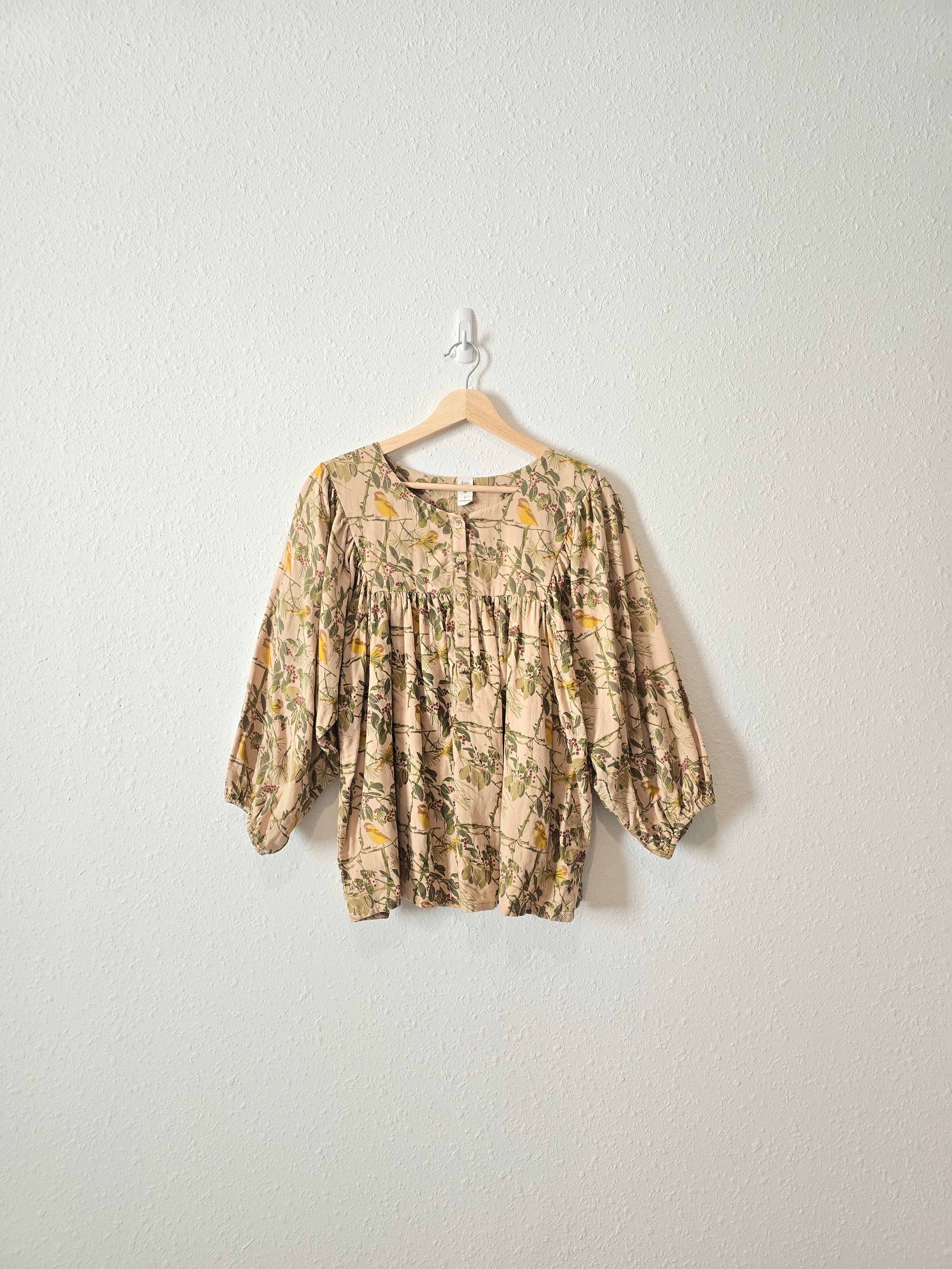 Kate Quinn Floral Bird Print Top (L)