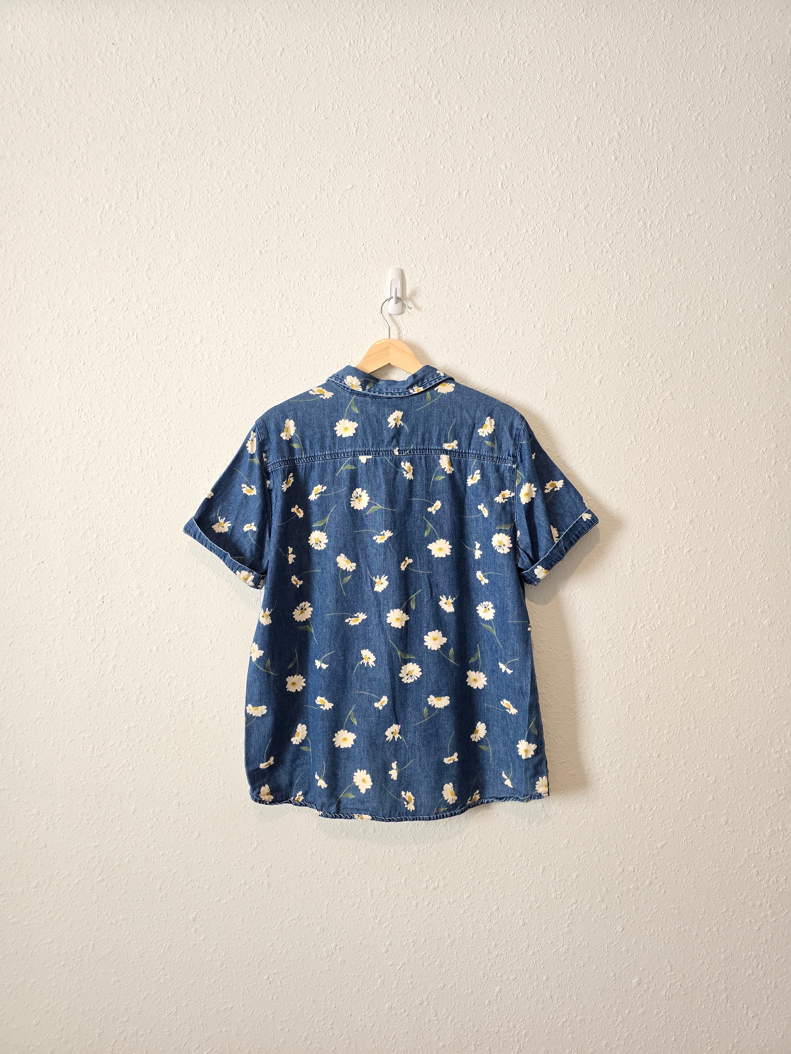 Vintage Daisy Button Up (L)