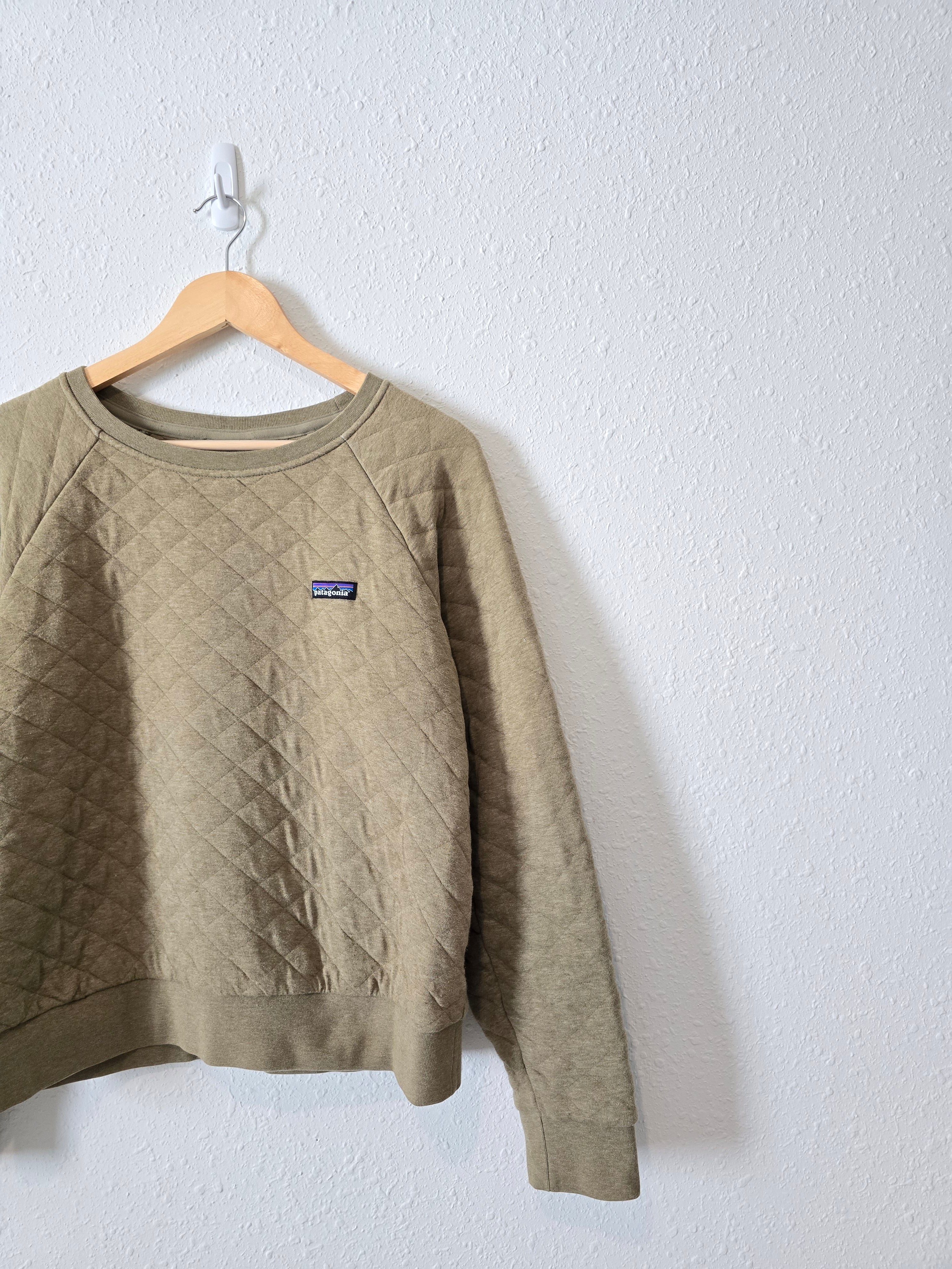 Patagonia Olive Quilted Pullover (L)