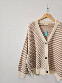 NEW Neutral Checkered Sweater (2X)