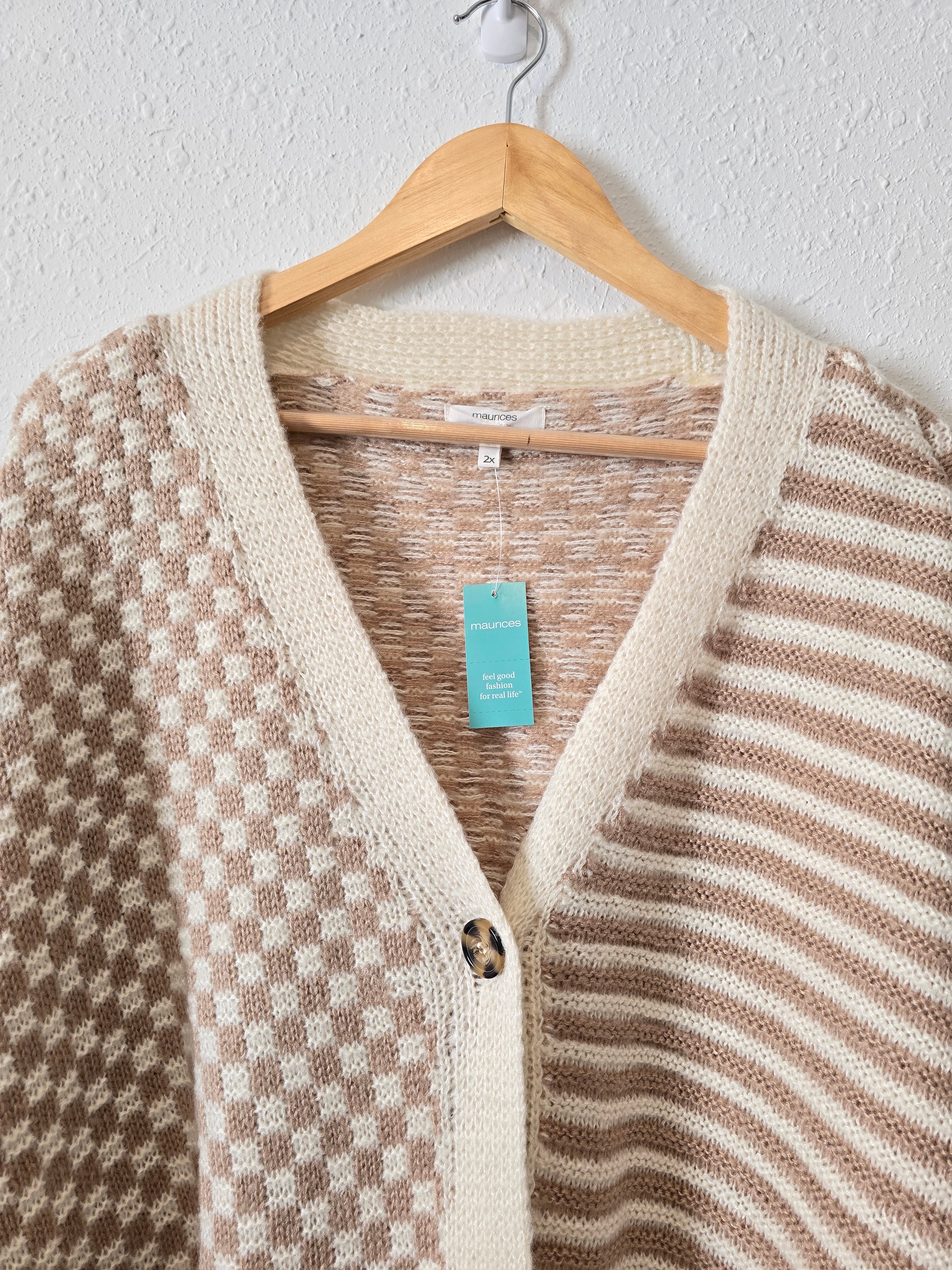 NEW Neutral Checkered Sweater (2X)