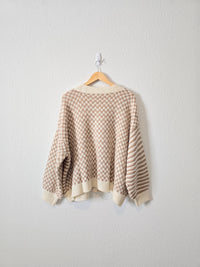 NEW Neutral Checkered Sweater (2X)