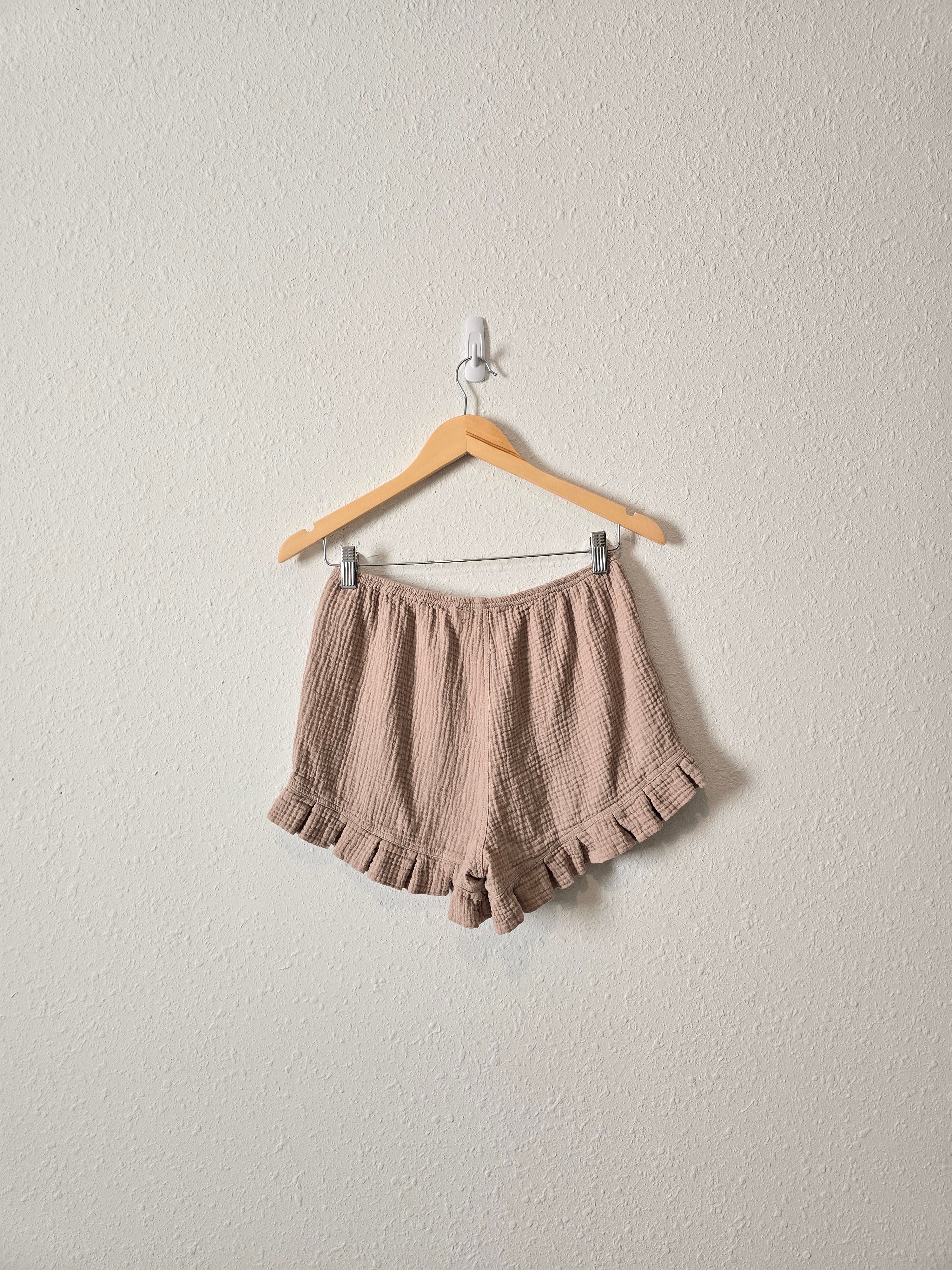 Neutral Gauze Ruffle Shorts (S)