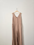 NEW Relaxed Mocha Jumpsuit (M)