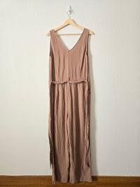 NEW Relaxed Mocha Jumpsuit (M)