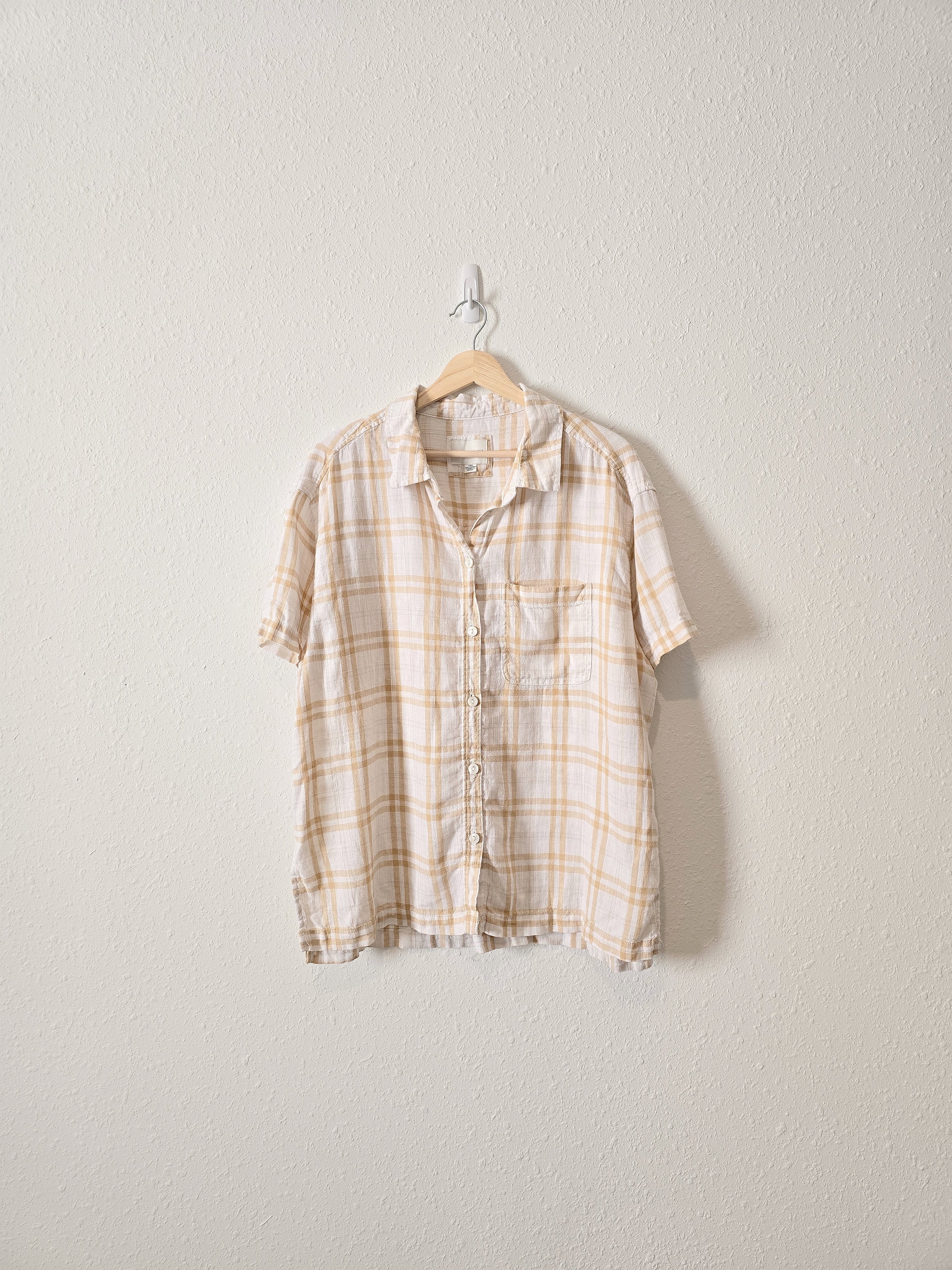 Linen Checkered Button Up (L)