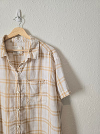 Linen Checkered Button Up (L)