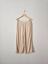 Load image into Gallery viewer, Cream Linen Straight Pants (M)
