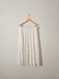 White Tiered Midi Skirt (XL)