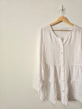 Load image into Gallery viewer, White Linen Tiered Tunic (S)
