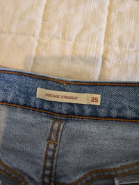 Levi's Ribcage Straight Jeans (25)