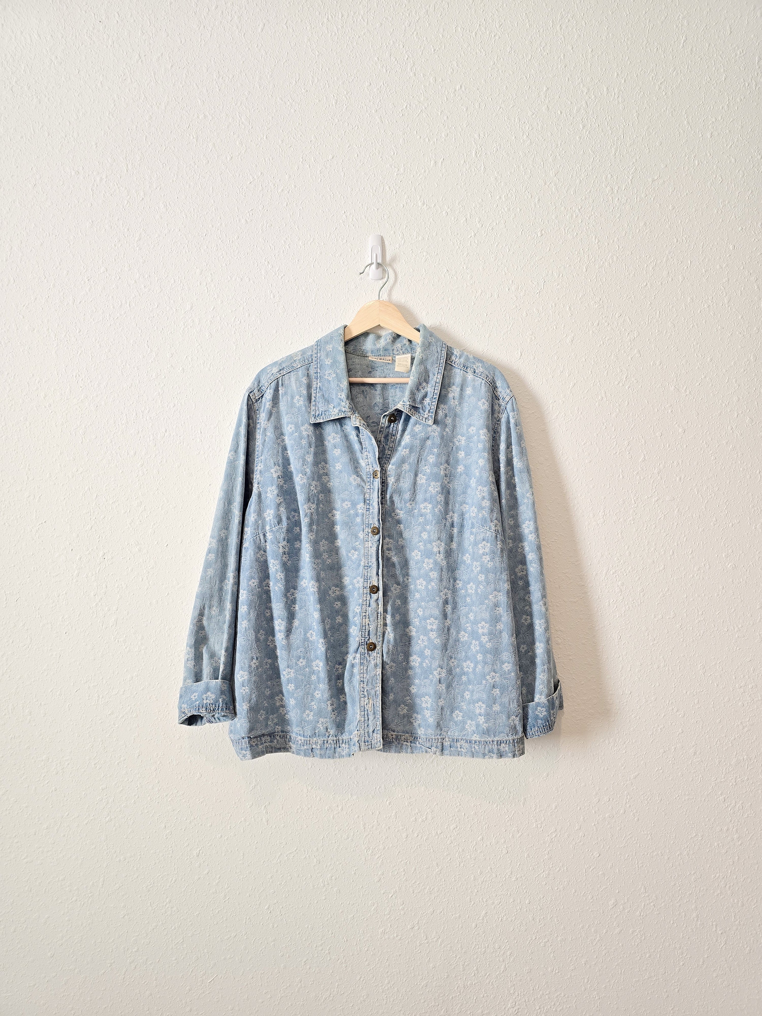 Vintage Floral Denim Button Up (20W)