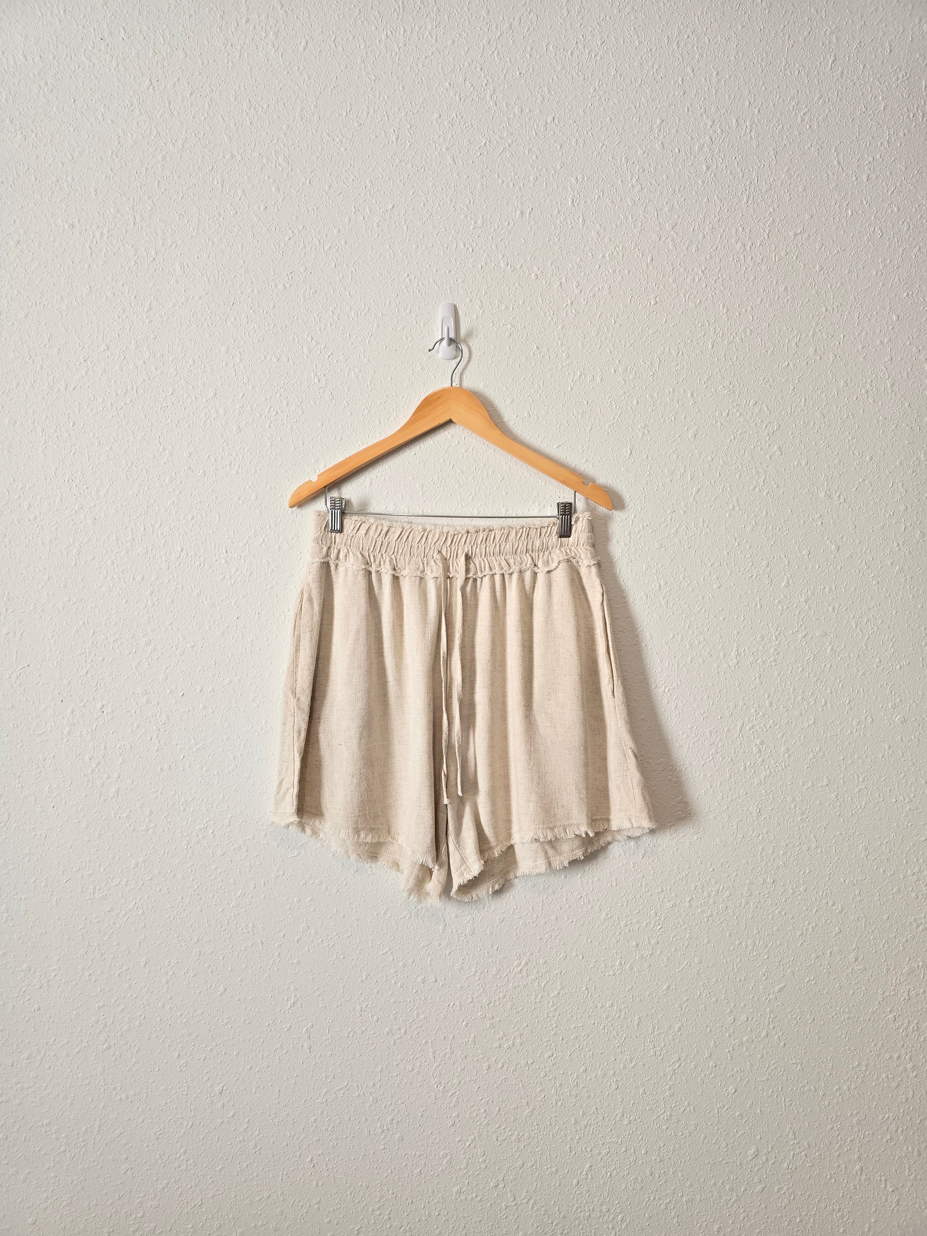 Oat Linen Blend Shorts (M)