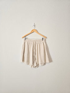 Oat Linen Blend Shorts (M)