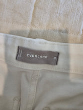 Load image into Gallery viewer, Everlane White Wide Leg Pants (6)
