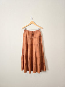 Flowy Tiered Maxi Skirt (M)