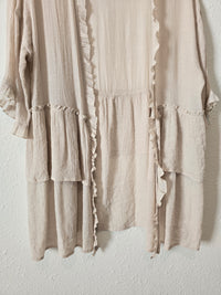 Easel Oversized Ruffle Kimono (S)