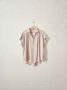 Wishlist Relaxed Henley Top (M/L)